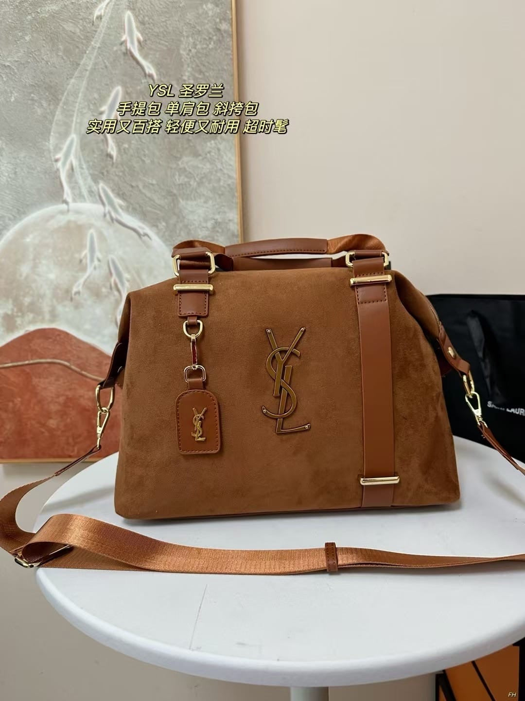 Women’s inspired YSL
34x31cm (preorder only)