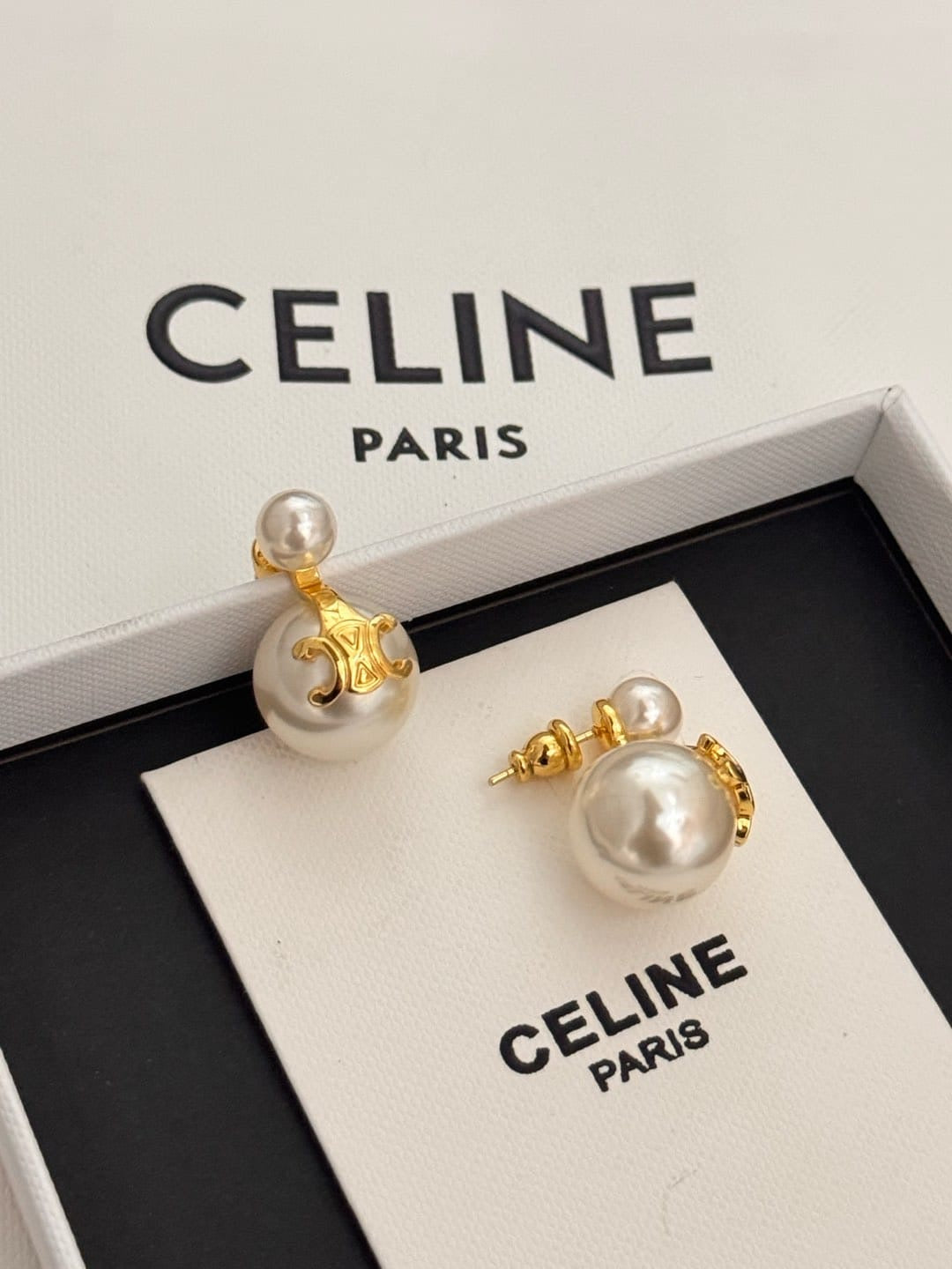 Ladies Celine earrings with pearl earrings (preorder)