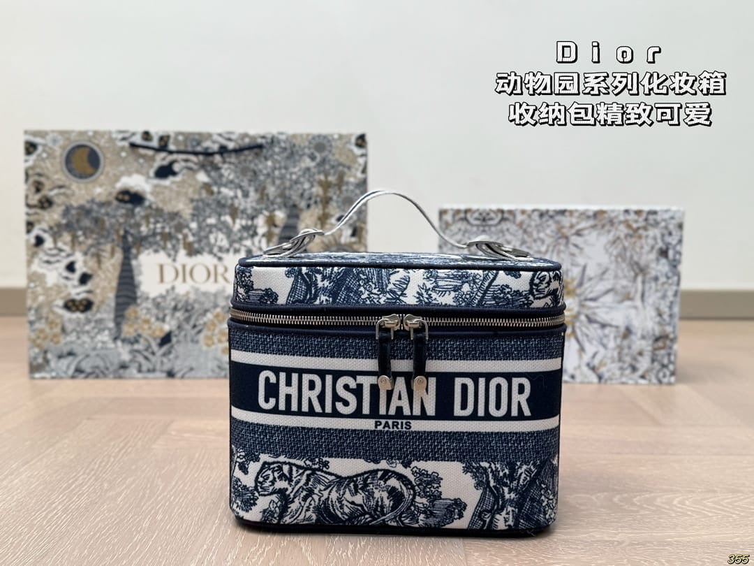 Makeup box inspired ladies Dior box size 23x13x8cm preorder only