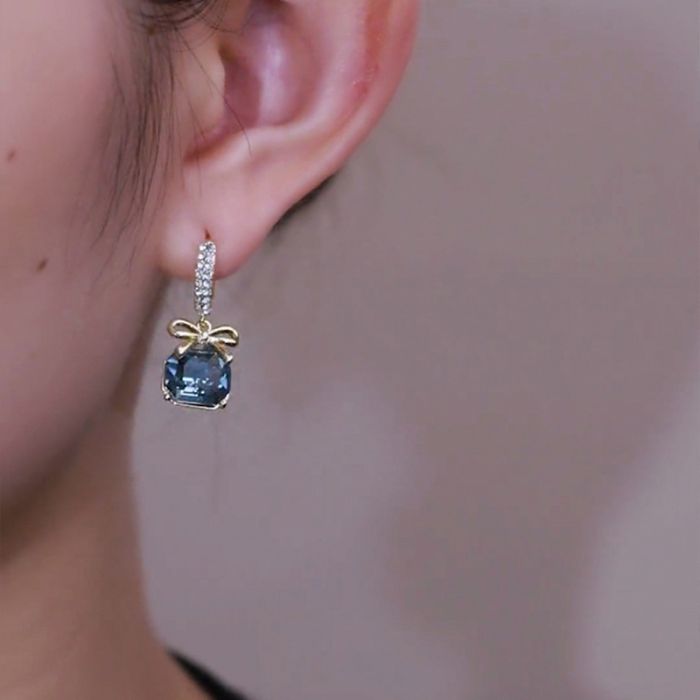 Blue Crystal Bow Drop Earrings EUR409